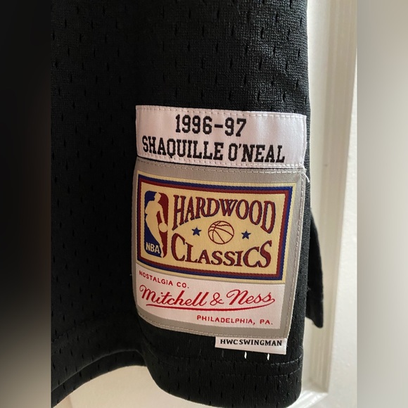 Authentic Mitchell & Ness Shaq Jersey - Picture 5 of 6